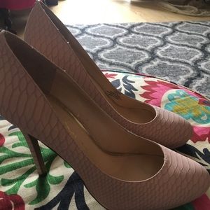 Jessica Simpson Pale Pink Heels